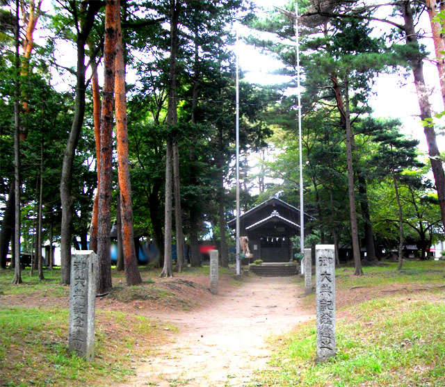 諏訪神社さん