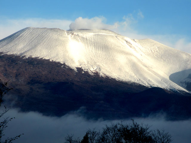 雪の浅間