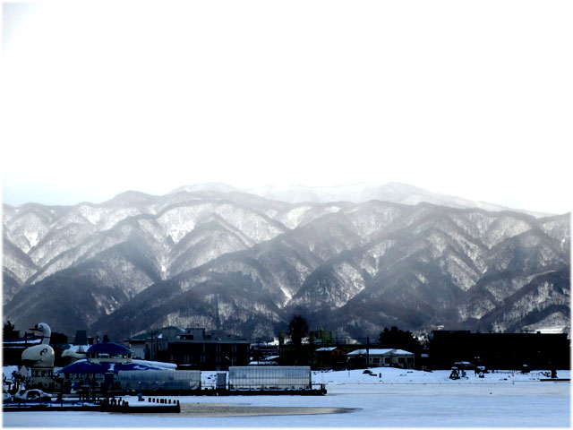 白い山々