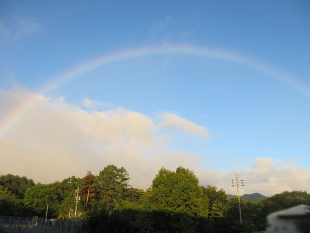雲の虹